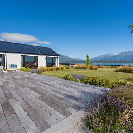 Lake House - Te Anau Holiday Home מראה חיצוני תמונה