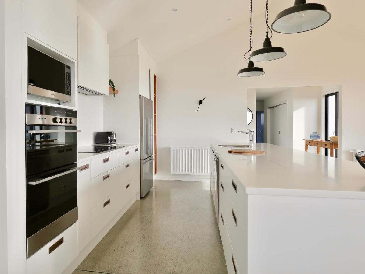 Lake House - Te Anau Holiday Home מראה חיצוני תמונה