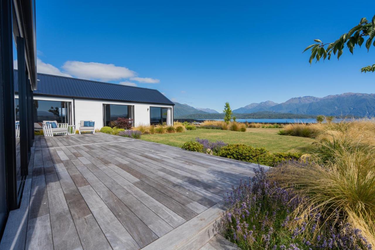 Lake House - Te Anau Holiday Home מראה חיצוני תמונה