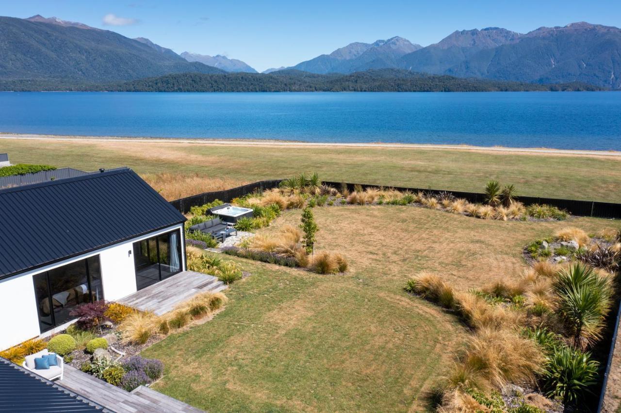 Lake House - Te Anau Holiday Home מראה חיצוני תמונה